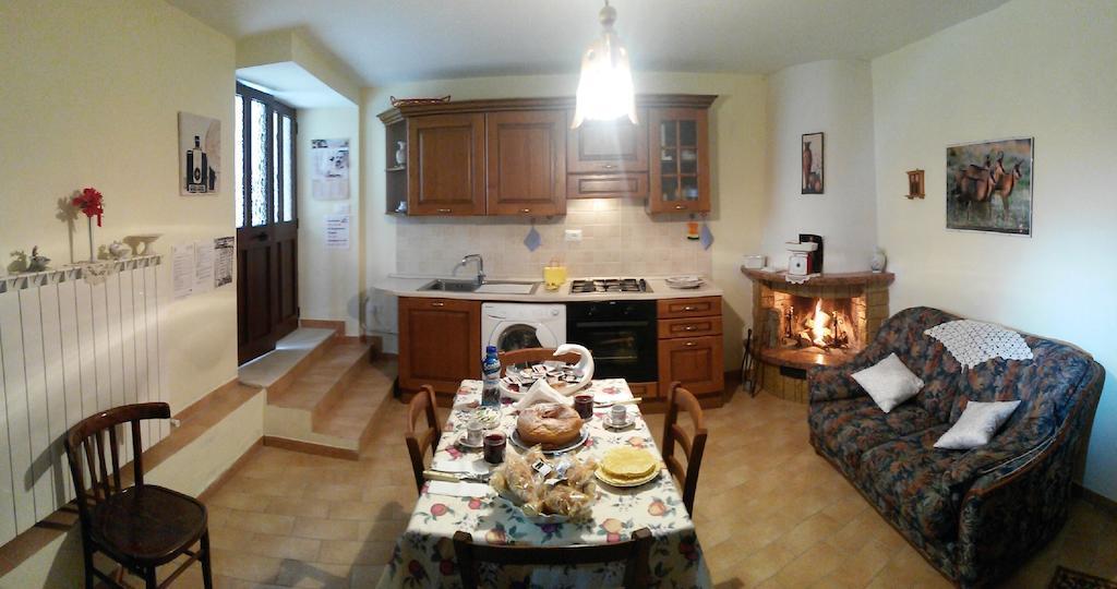 Bed And Breakfast San Marco Pacentro 部屋 写真