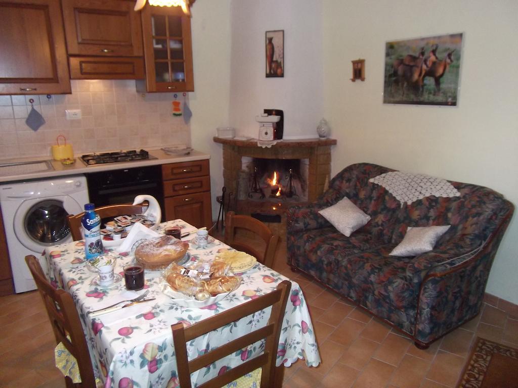 Bed And Breakfast San Marco Pacentro 部屋 写真